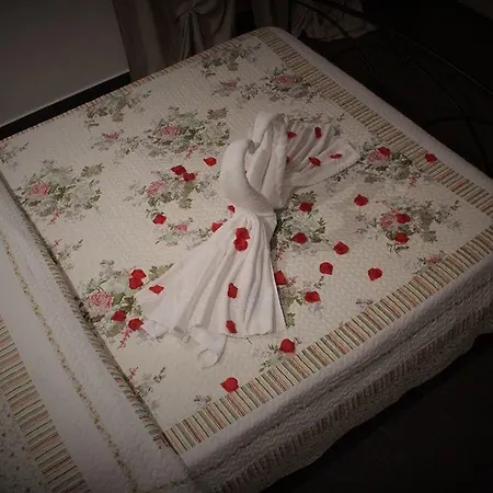 Excellent Apartment In The Center Of Milan 3*