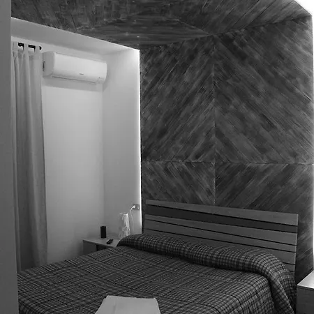 Excellent Apartment In The Center Of Milan