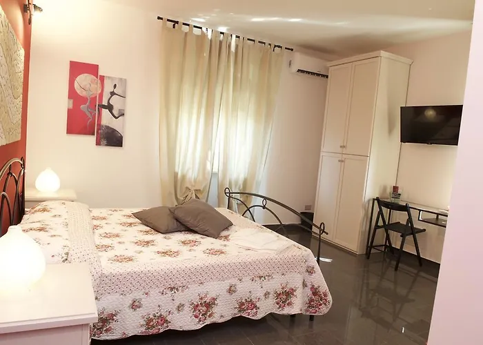 Excellent Apartment In The Center Of Milan