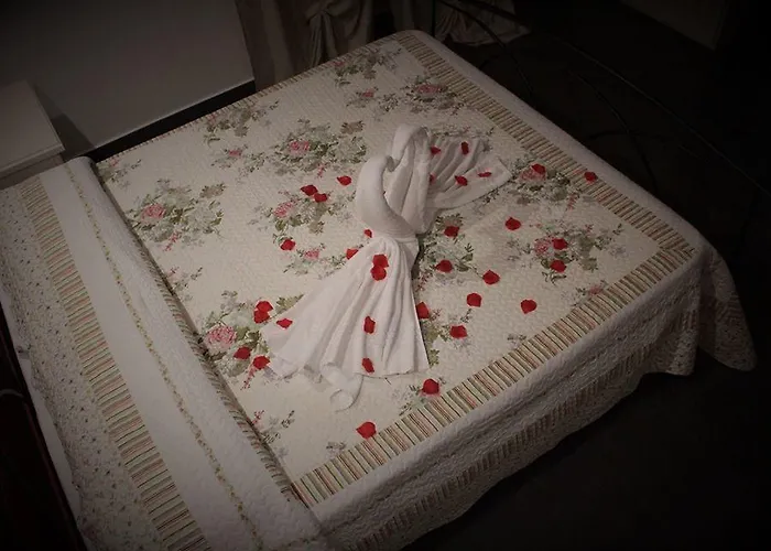 Excellent Apartment In The Center Of Milan 3*